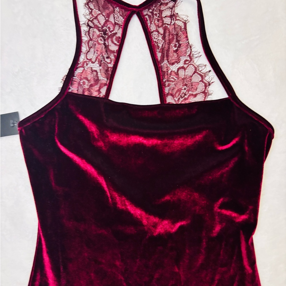 Lulus Velvet Backless Burgundy Dress NWT Size Small - Picture 4 of 10